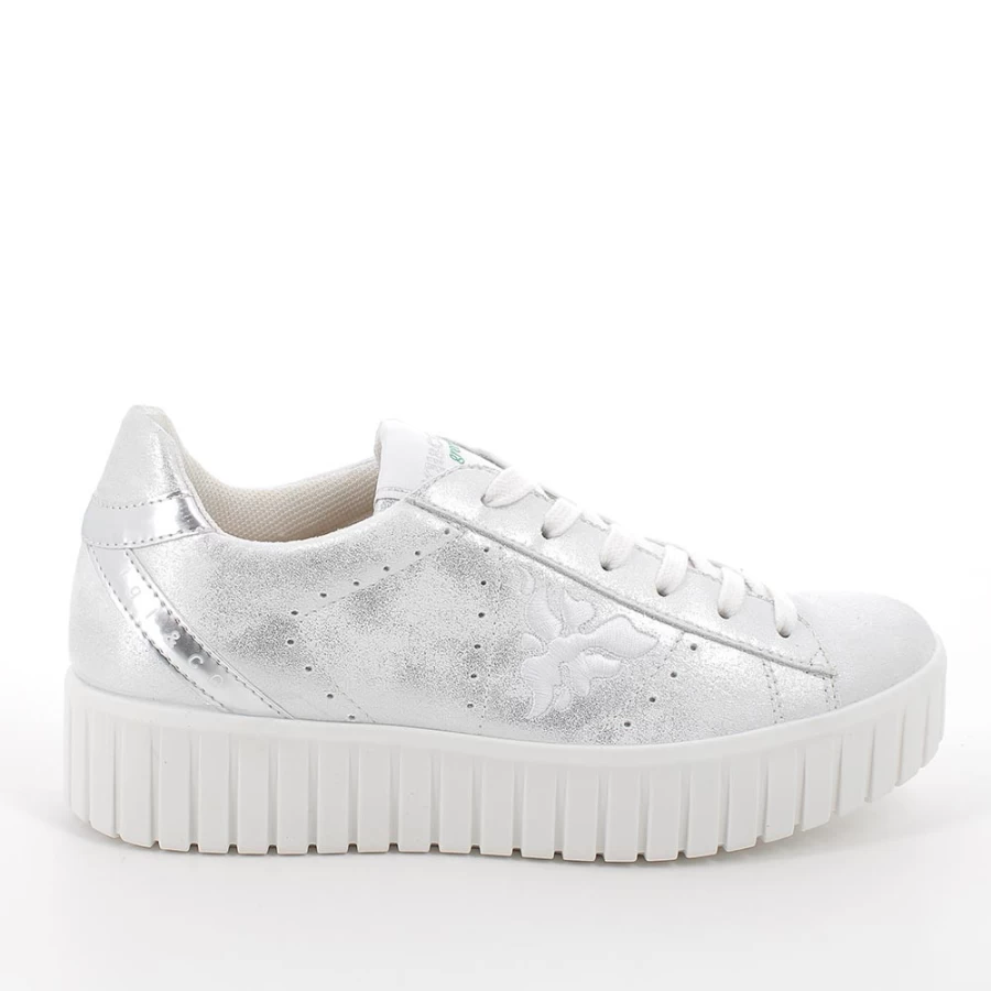 "Igi&Co Women's Silver Sneakers – Stylish & Comfortable Footwear"