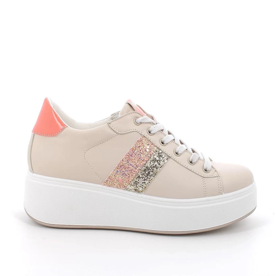"Igi&Co Women's Leather Wedge Sneakers in Ecru – Stylish & Comfortable"