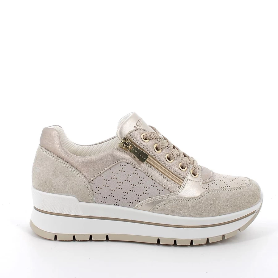 "Igi&Co Women's Beige Leather Sneakers - Stylish Comfort for Everyday Wear"