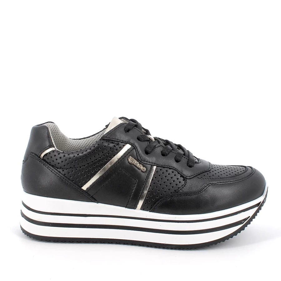 "Igi&Co Women's Black Leather Wedge Sneakers"