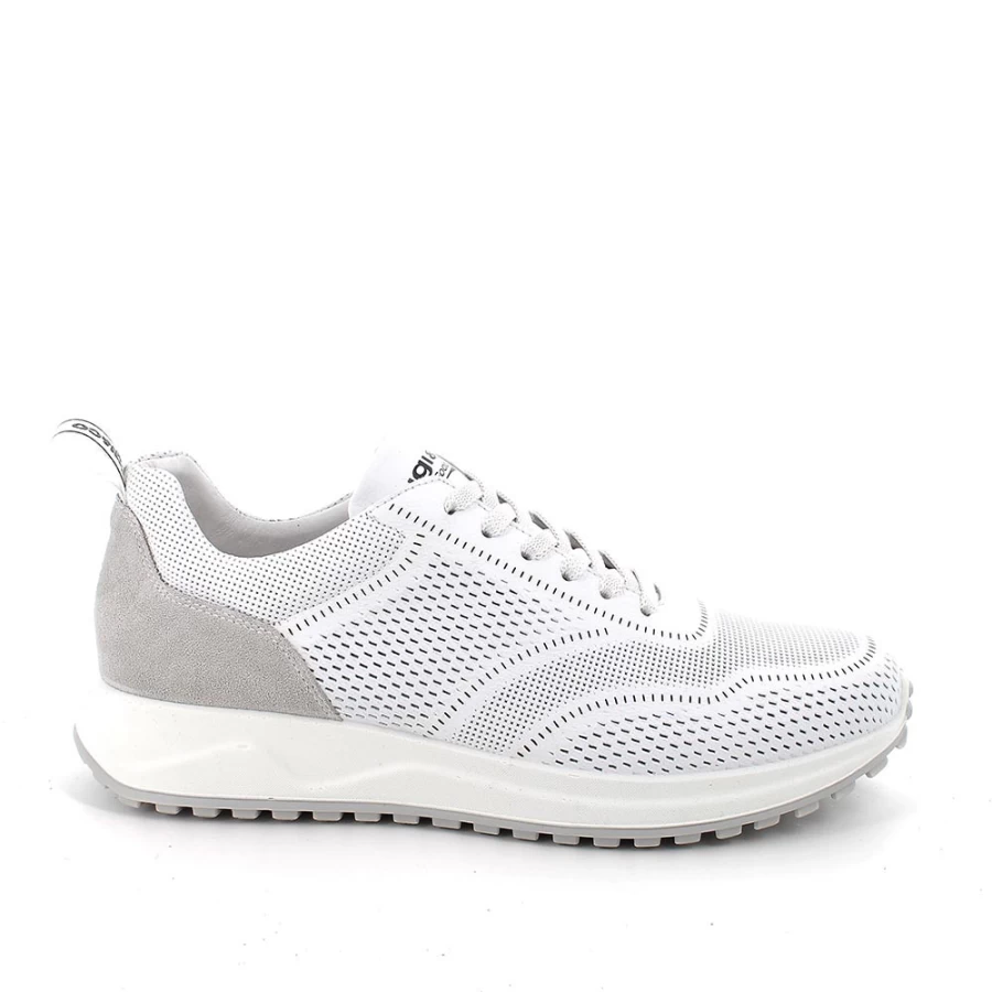 "Igi&Co Men's White Leather Sneakers – Premium Comfort & Style"