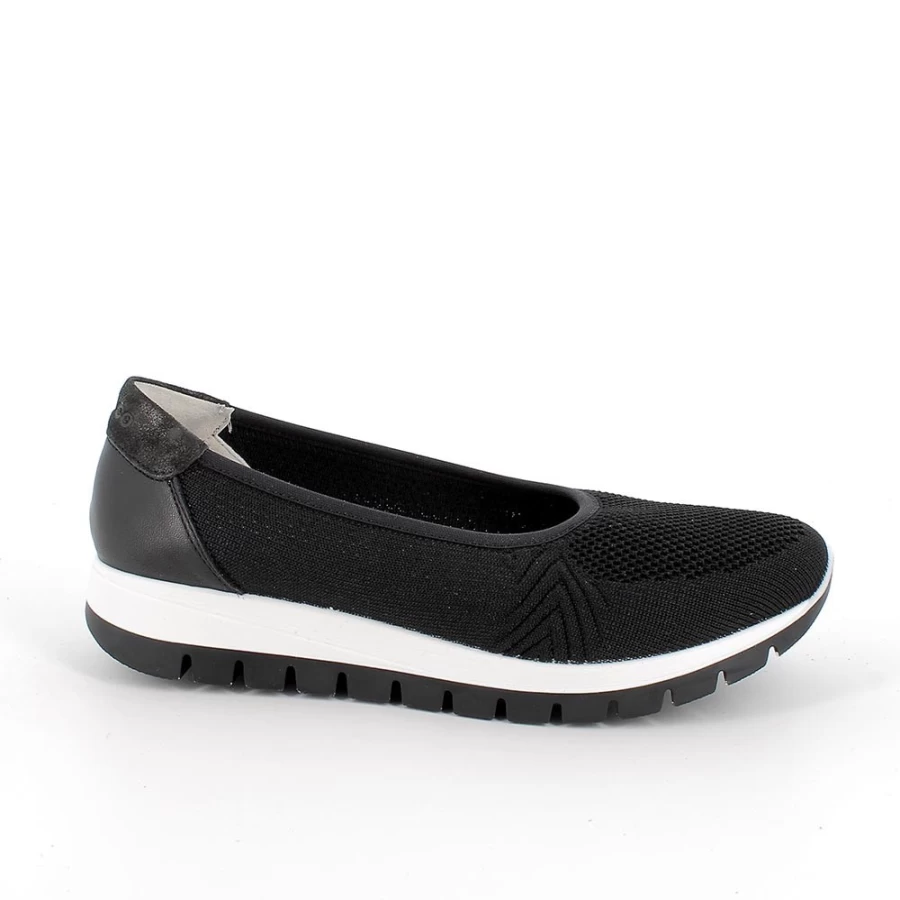 "Igi&Co Women's Black Mary Jane Shoes – Classic Style & Comfort"