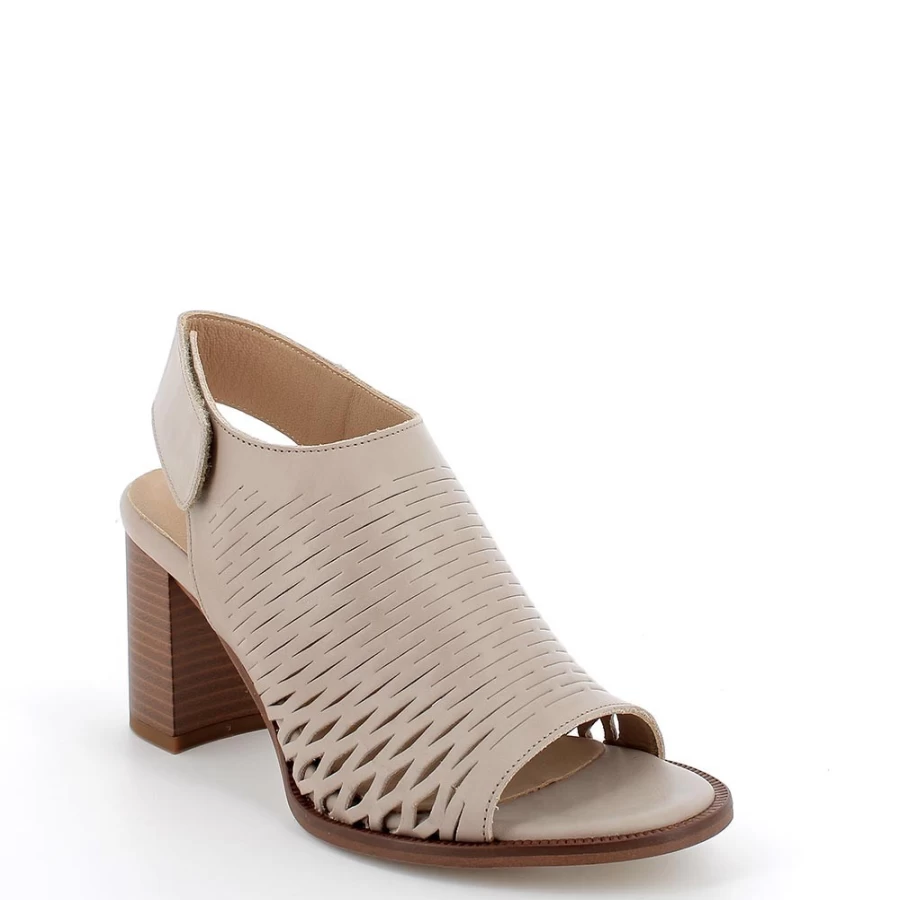 "Igi&Co Women's Brown Leather Heeled Sandals – Stylish & Comfortable"