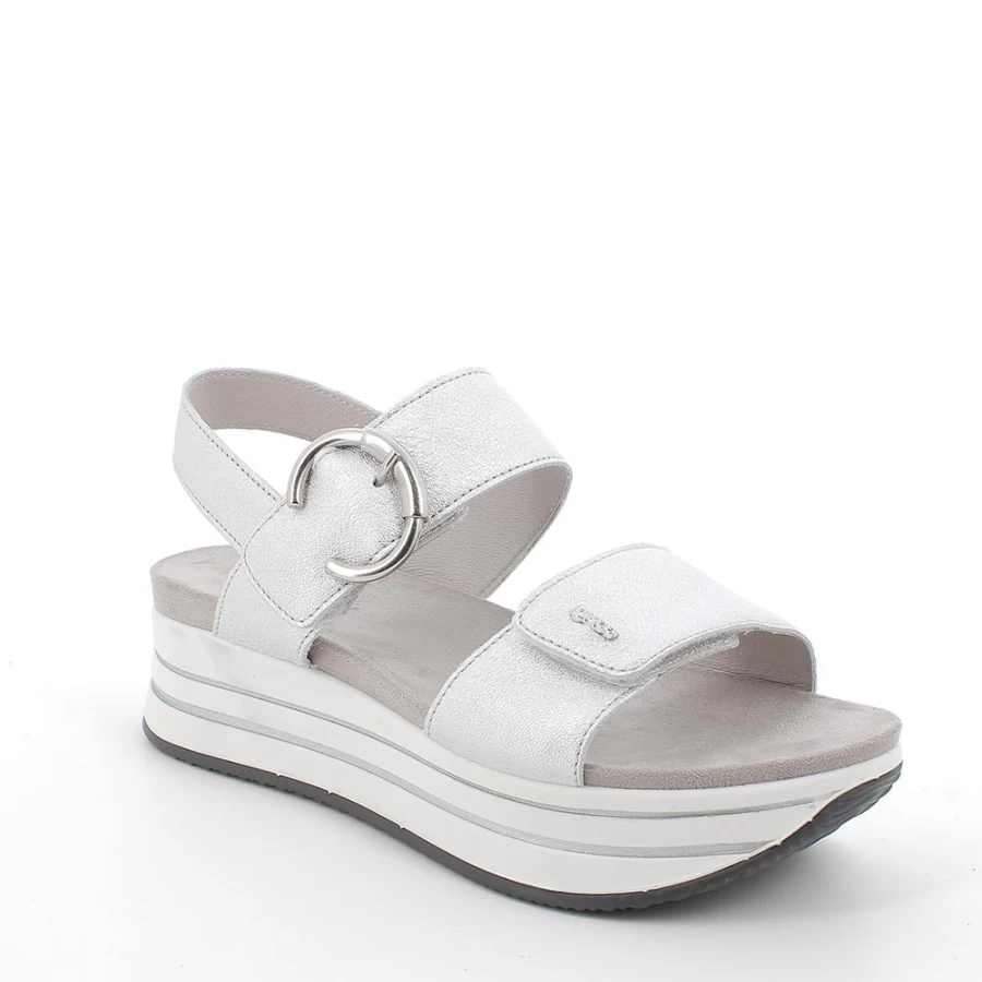 "Igi&Co Women's Silver Leather Wedge Sandals – Stylish & Comfortable"