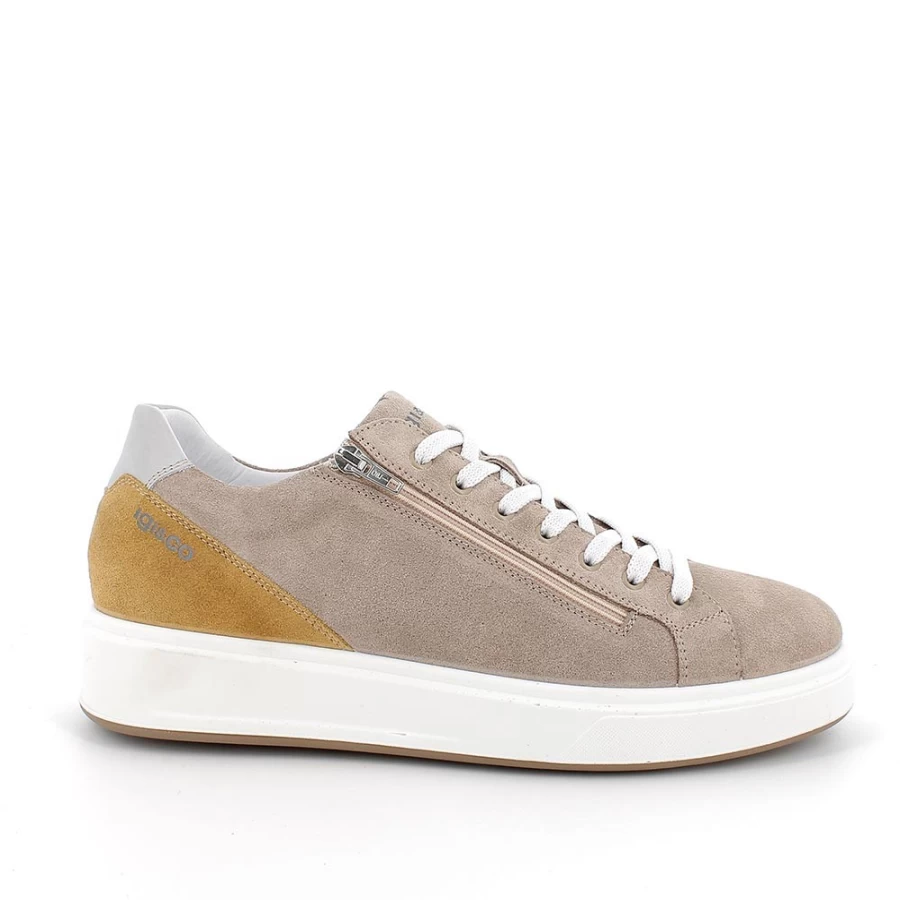 "Igi&Co Men's Beige Leather Sneakers – Premium Comfort & Style"