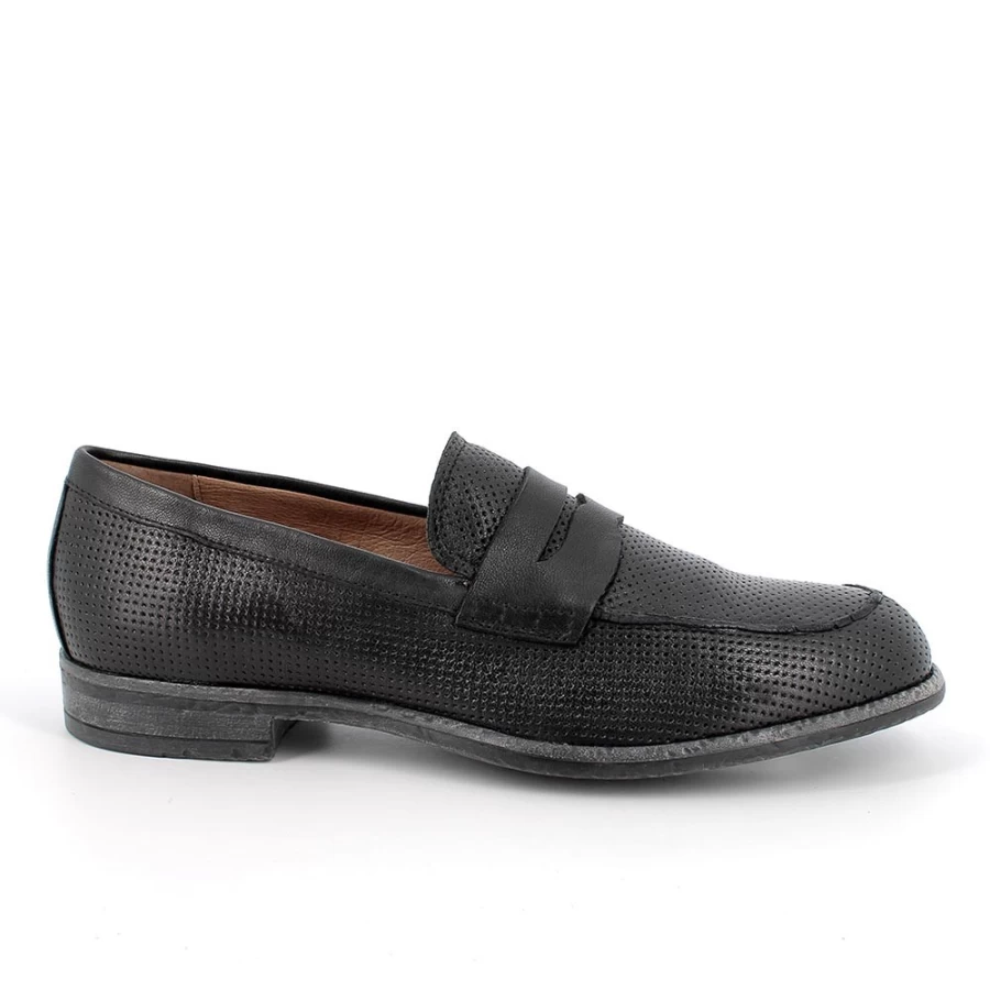 "Igi&Co Men's Black Leather Moccasin Shoes"