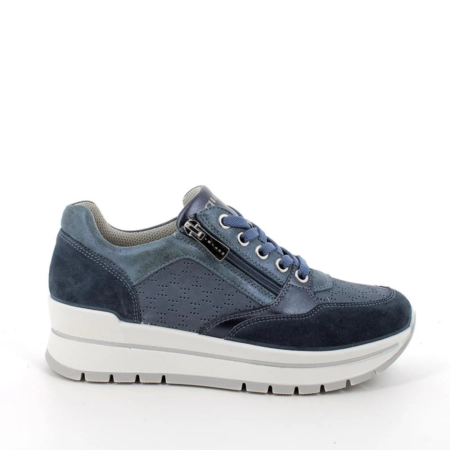 "Igi&Co Women's Leather Sneakers for Jeans - Stylish Casual Footwear"
