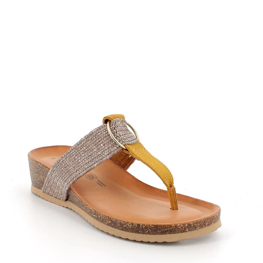 "Igi&Co Women's Leather Flip Flop Sandals in Ochre | Comfortable & Stylish"