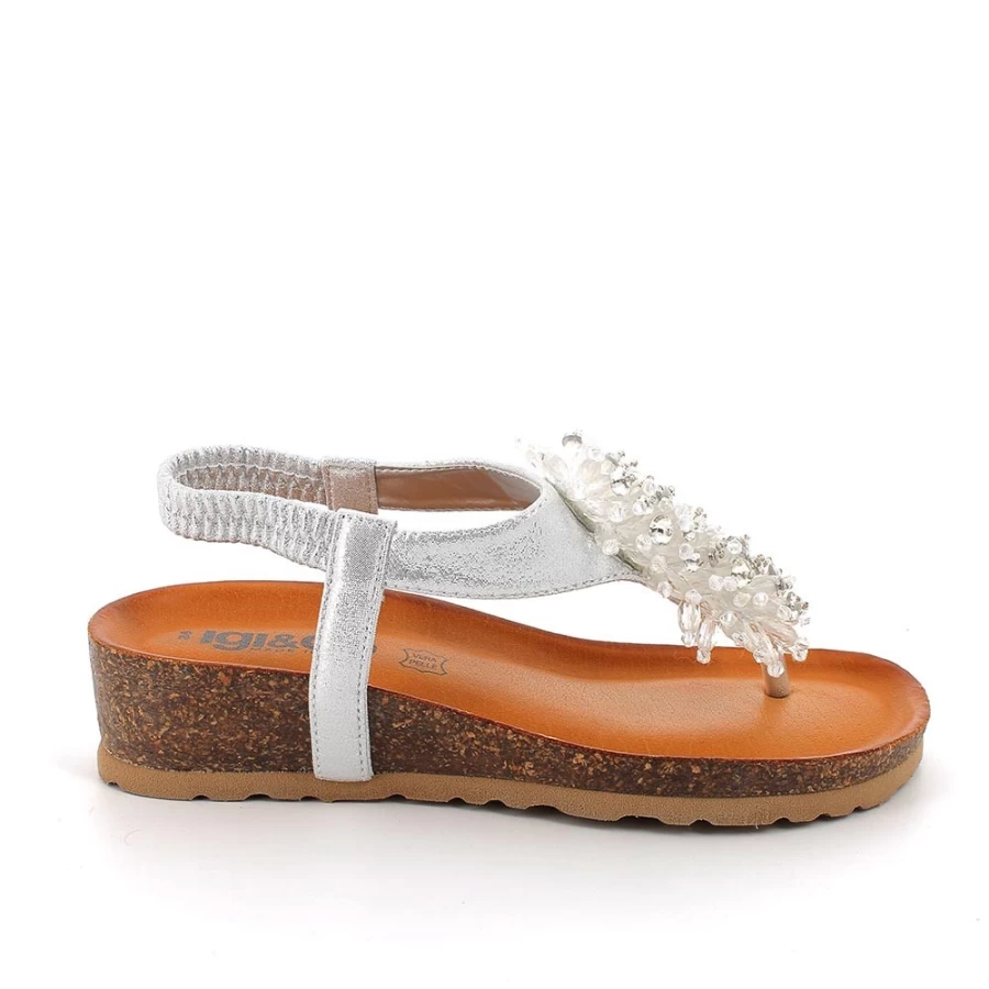 "Igi&Co Women's Silver Flip Flop Sandals – Stylish Comfort for Ladies"