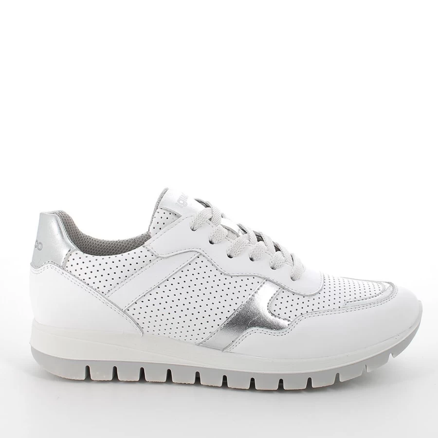 "Igi&Co Women's White Leather Sneakers – Stylish & Comfortable"
