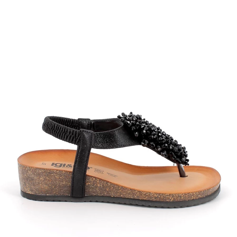 Igi&Co Women's Black Flip Flop Sandals - Comfortable & Stylish Ladies Slide Sandals